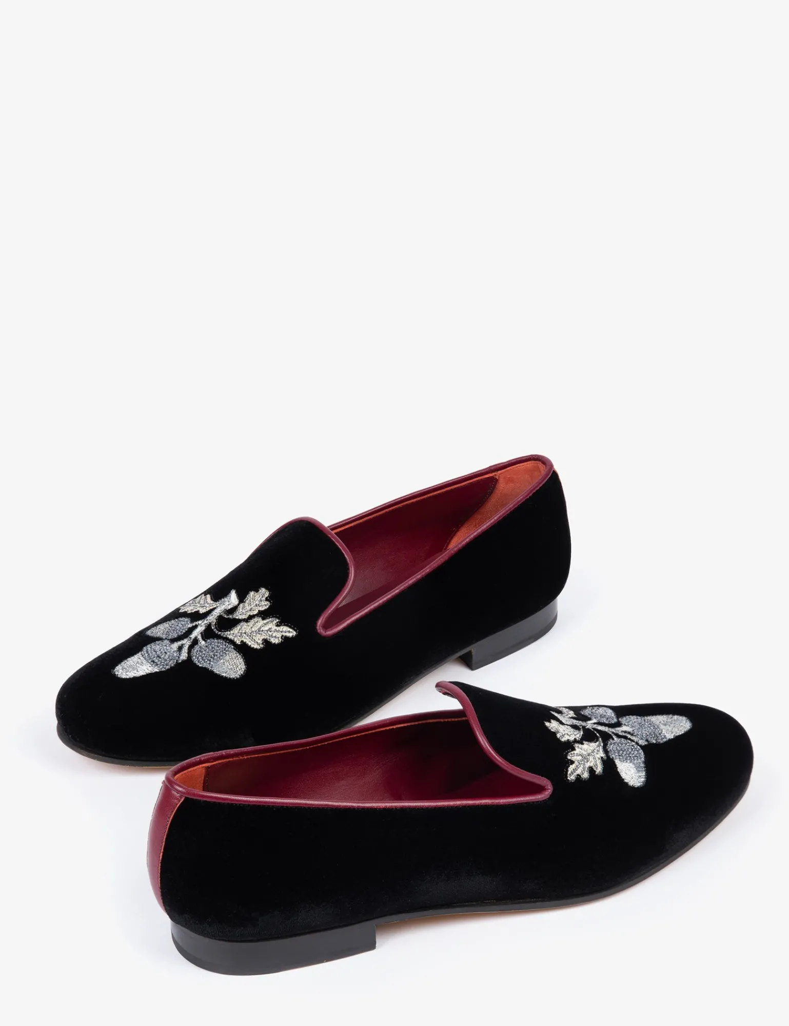 Penelope Chilvers Mens Dandy Velvet Acorn Slipper Black Online